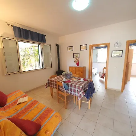 Holiday home Iris Vacanze