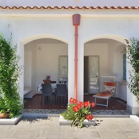 Holiday home Iris Vacanze *