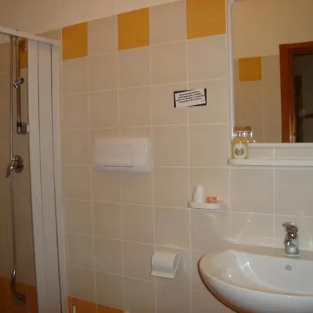 Iris Vacanze Holiday home *