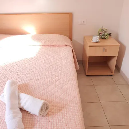 Iris Vacanze Holiday home *