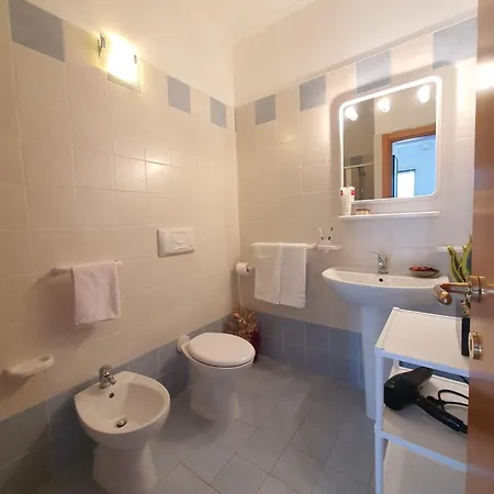 Iris Vacanze * Vieste